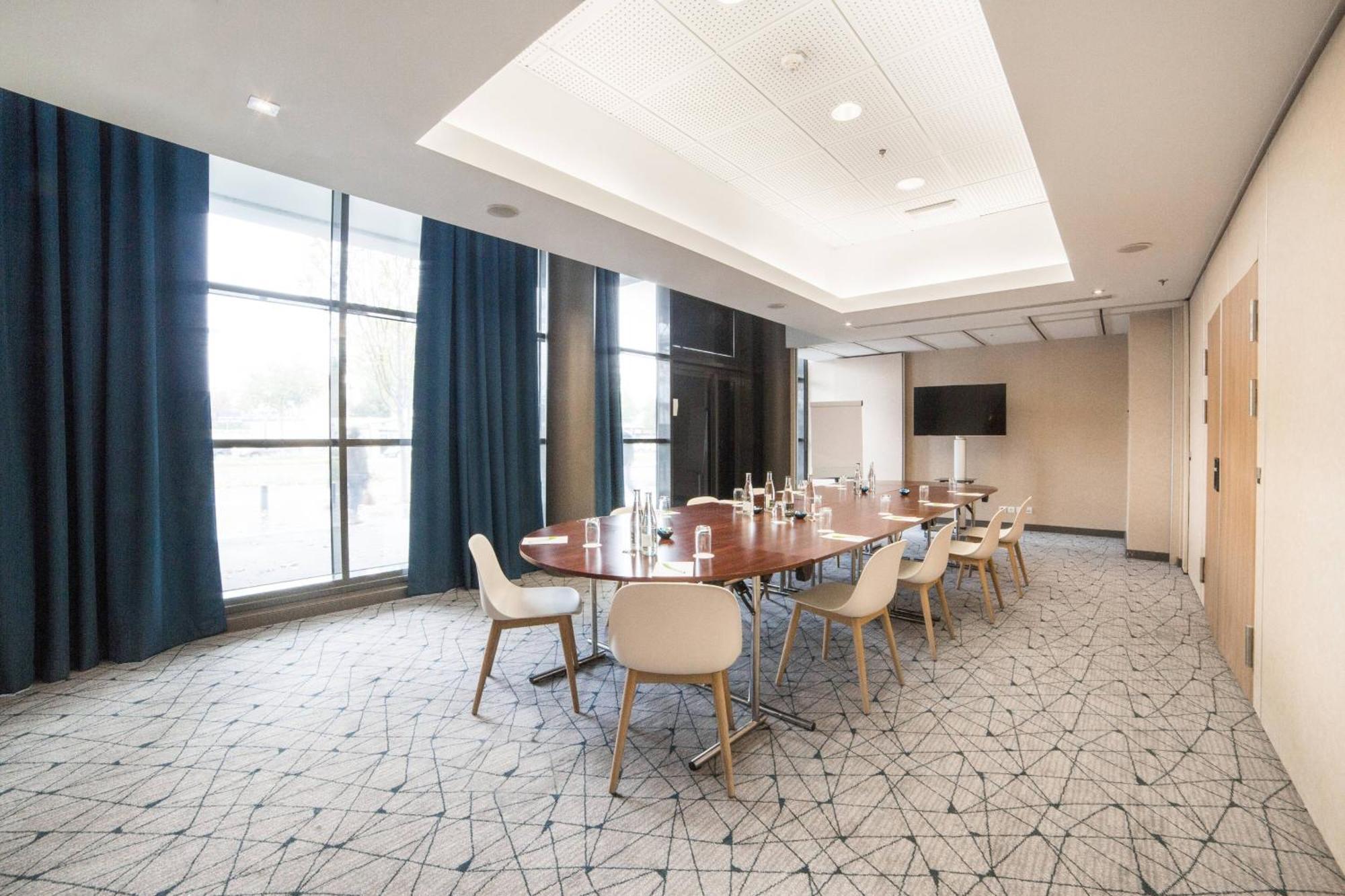 Готель Courtyard By Marriott Paris La Defense West - Colombes Коломб Екстер'єр фото